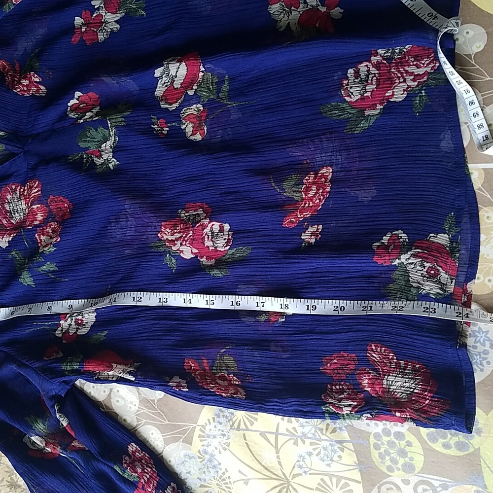 Lucky Brand Floral Blouse - Picture 7 of 7